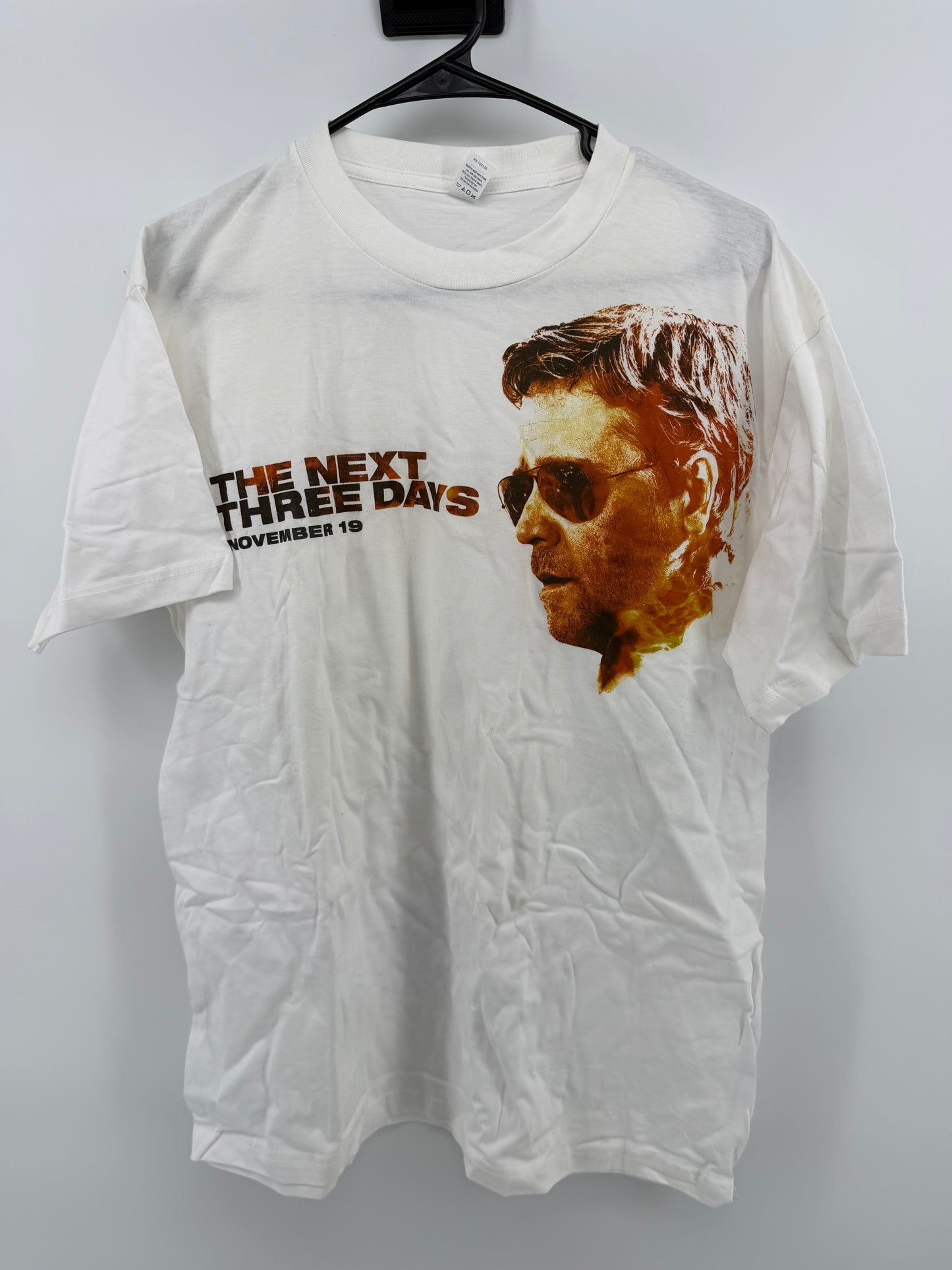 T-Shirt Cast & Crew Gift The Next Three Days (2010) Crew Gift Y'allywood Props
