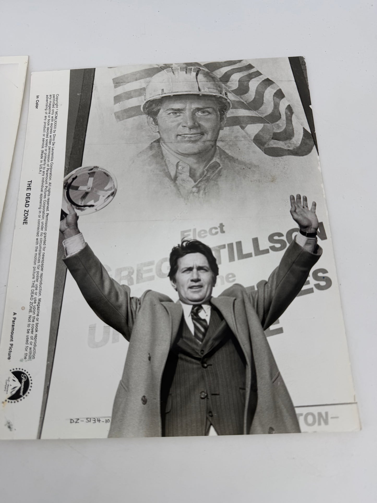 Martin Sheen Photos w/ Letter from his Assistant for Alfred Hitchcock Presents Movie Prop Y'allywood Props