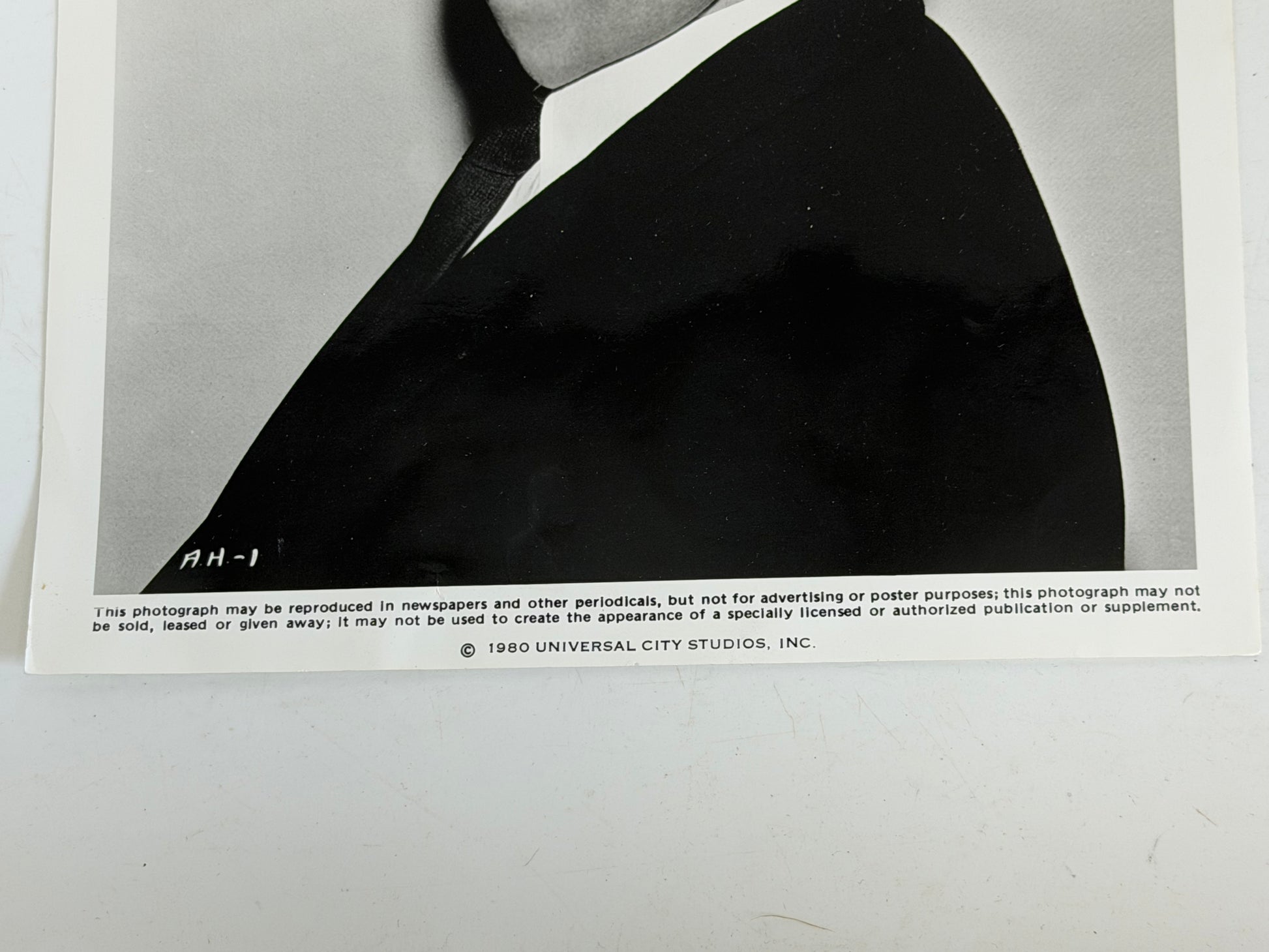 Alfred Hitchcock Photo Universal Studios Press Release 1980 Movie Prop Y'allywood Props